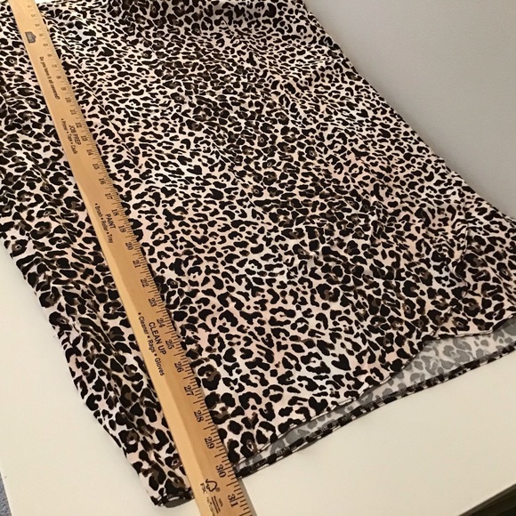 Skirt 20W Wrap Blush/Cream/Brown Leopard NWT - Picture 6 of 7